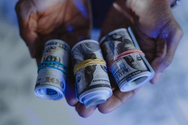 imtoken钱包官网app下载安卓 银行的理财产品的投资组合调整策略有哪些？